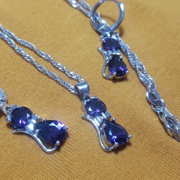Sterling silver set necklace and earrings - Picture 2 of 5
